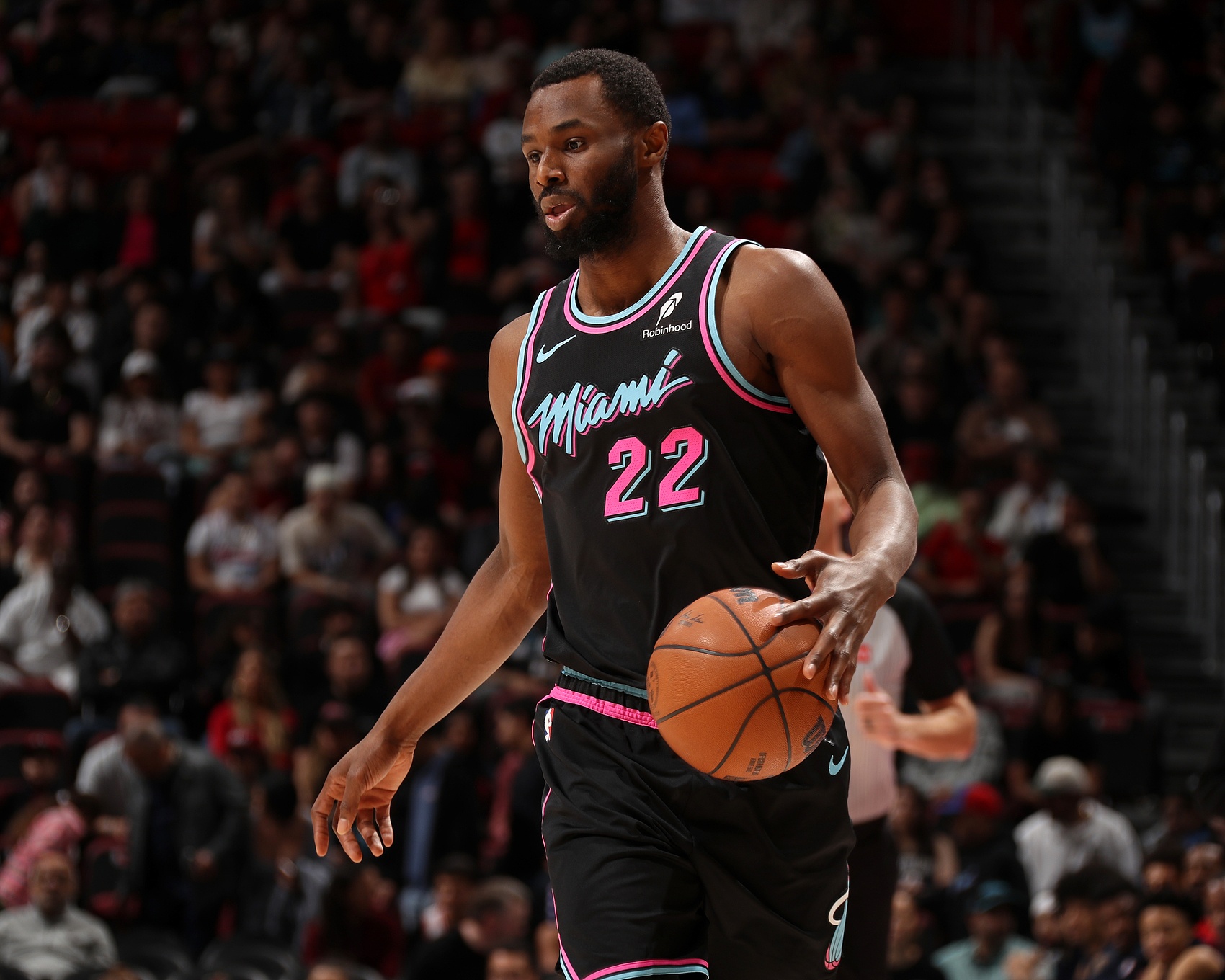 热火迎战绿军 维金斯&amp;哈克斯&amp;约维奇可以出战 鲍威尔缺阵