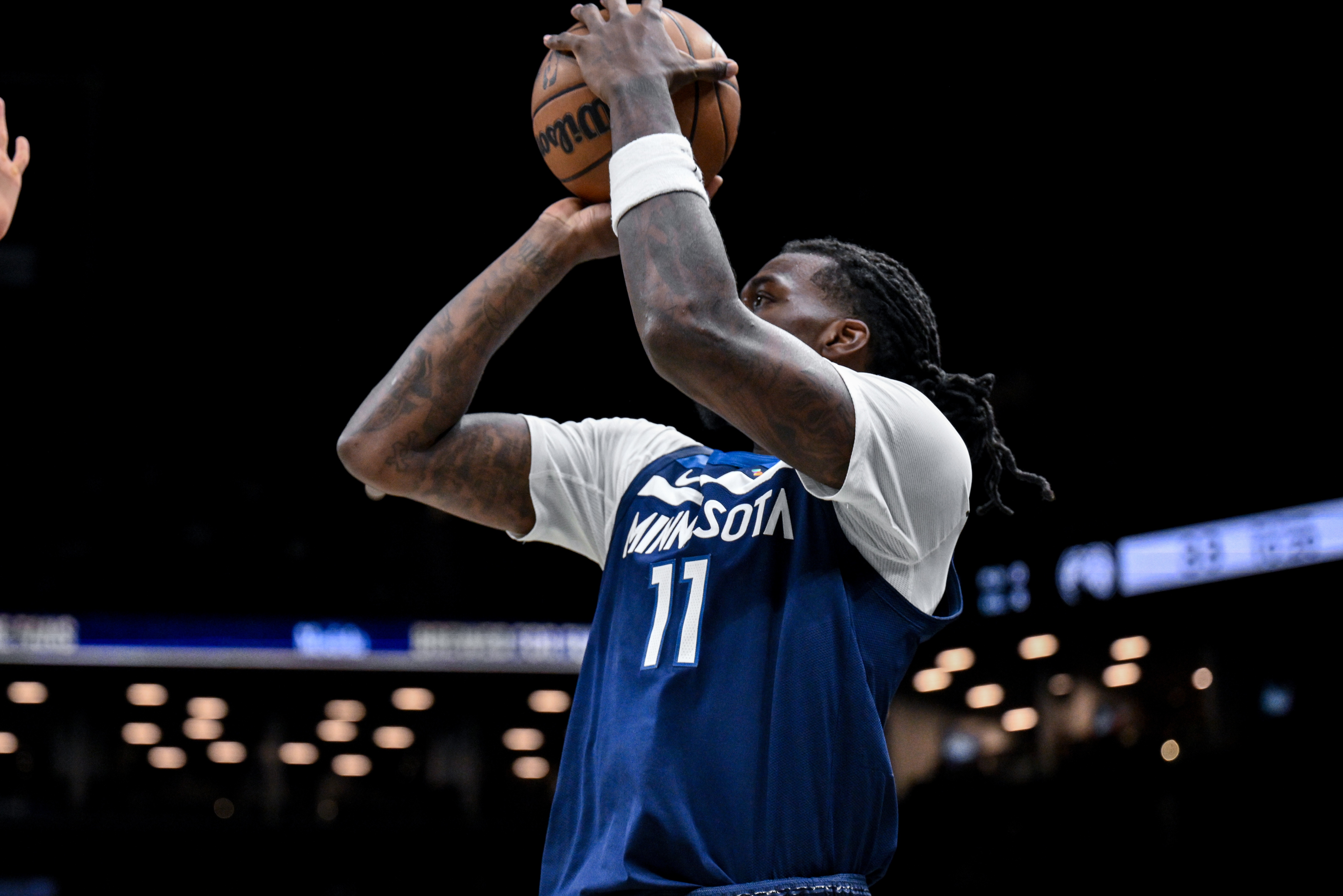 世界杯手机观看-这场挺准！纳兹·里德替补24分钟 10中7&amp;三分5中3拿到17分2断